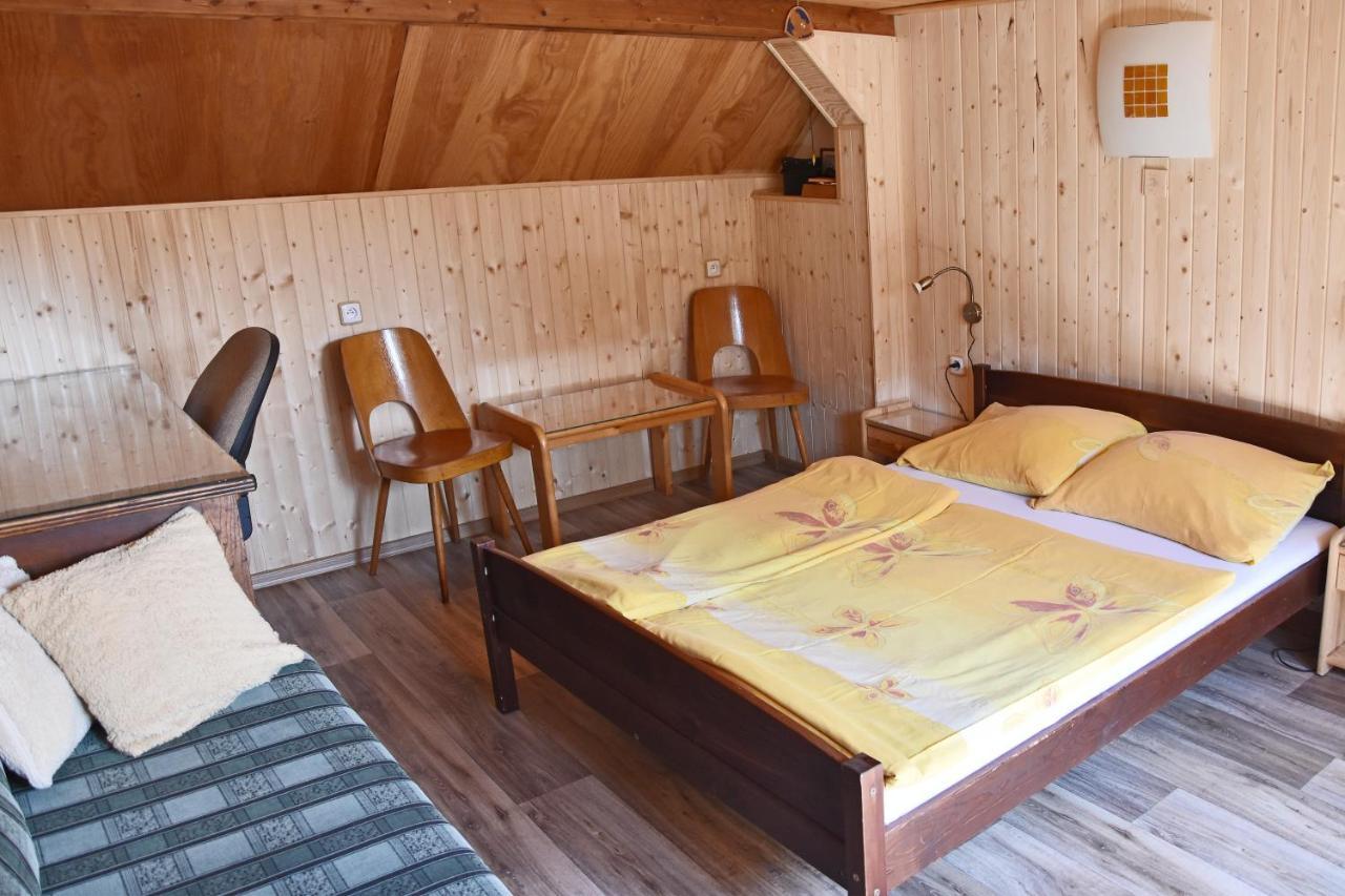 Chalupa Mája Hřensko Esterno foto